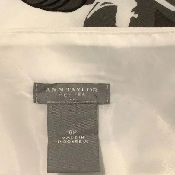 🌼 Ann Taylor Black & White Floral Sundress – Bow Back – Size 8P - Picture 6 of 6